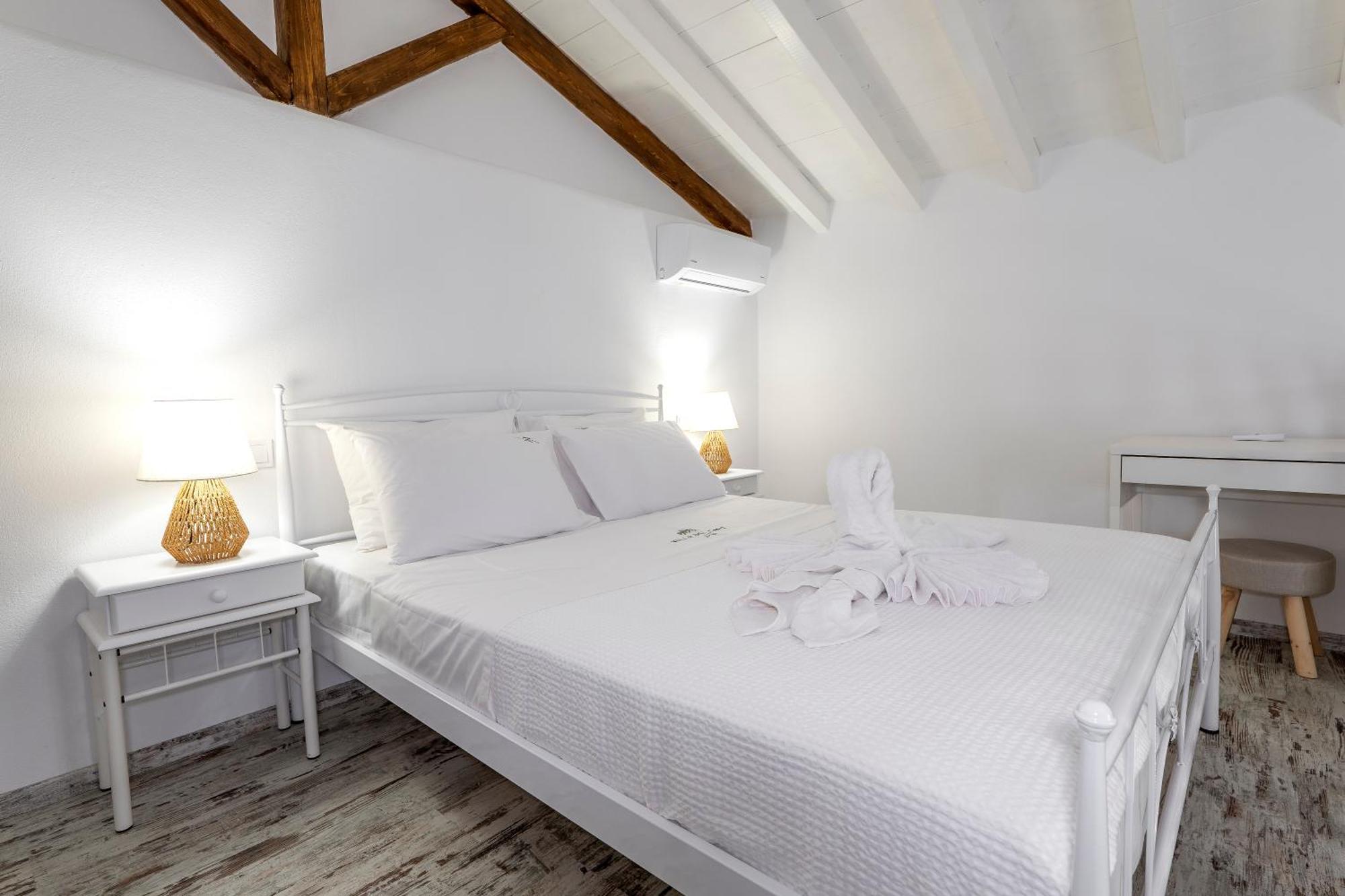 Villa Del Capo Suites Rhodes City Eksteriør billede